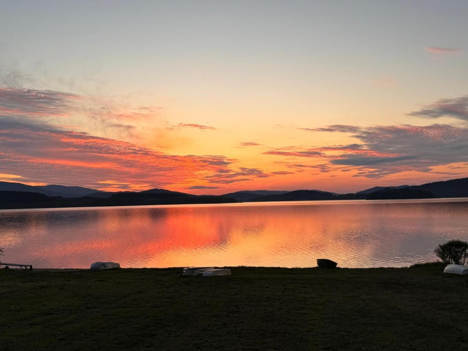 Apartmany Rak Lipno Cerna v Posumavi Bagian luar foto